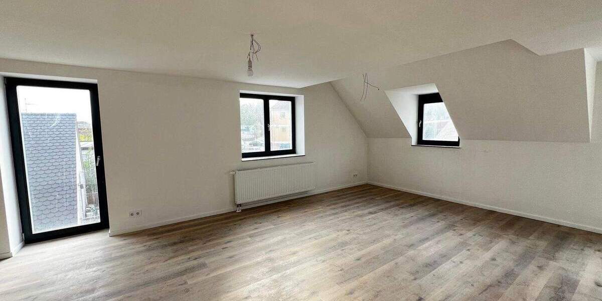 Etagenwohnung Cadolzburg - 4 Zimmer, 99 m&sup2;, 310.000&euro; | Angebot:25797922