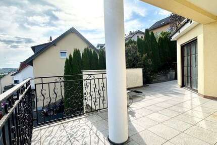 Haus Wächtersbach - 10 Zimmer, 230 m&sup2;, 629.000&euro; | Angebot:26854602
