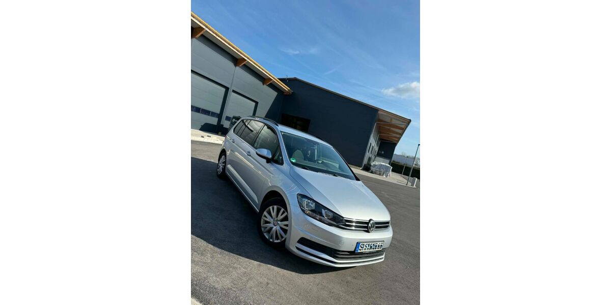 VW Touran 252.000 km 12.900 &euro; Schwäbisch Hall 74523