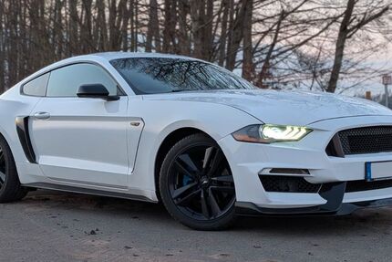 Ford Mustang 53.191 km 28.499 &euro; Langen 49838