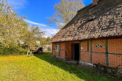 Grundstück zu verkaufen in Adendorf 415.000 € 903 m² zimmer