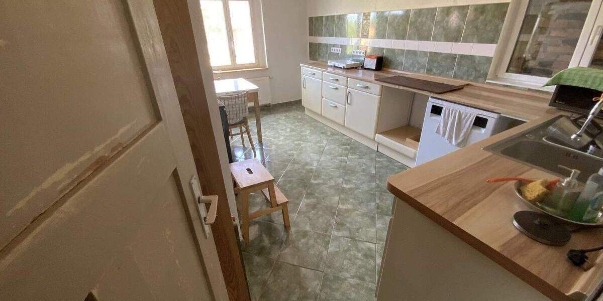 Bauernhaus, Landhaus Allendorf Aschau - 6 Zimmer, 244 m&sup2;, 250.000&euro; | Angebot:25190682