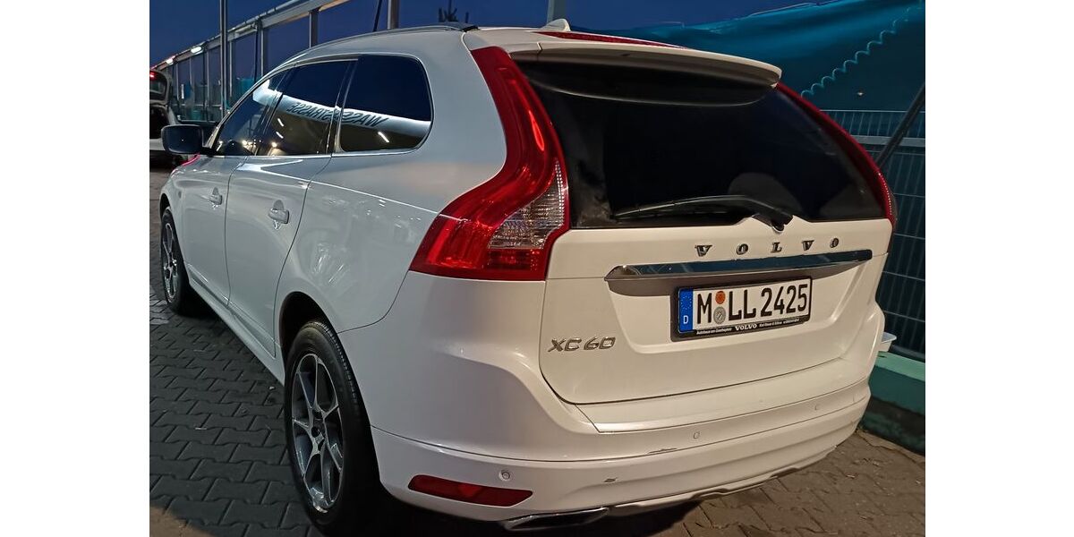 Volvo XC60 156.000 km 13.200 &euro; Muenchen 80637