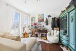 Lichtdurchflutete 3-Zimmer-Wohnung mit umfassender Dachterrasse und Tiefgaragenstellplatz