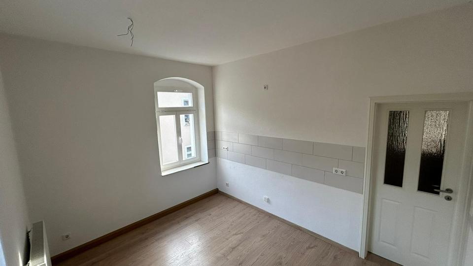 Etagenwohnung Heidenau - 2.5 Zimmer, 72 m&sup2;, 595&euro; | Angebot:25415863