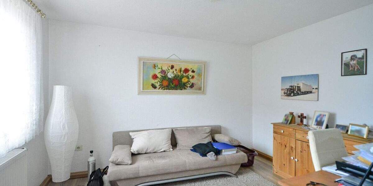 Doppelhaushälfte Kassel / Bettenhausen Bettenhausen - 5 Zimmer, 127 m&sup2;, 250.000&euro; | Angebot:25399888