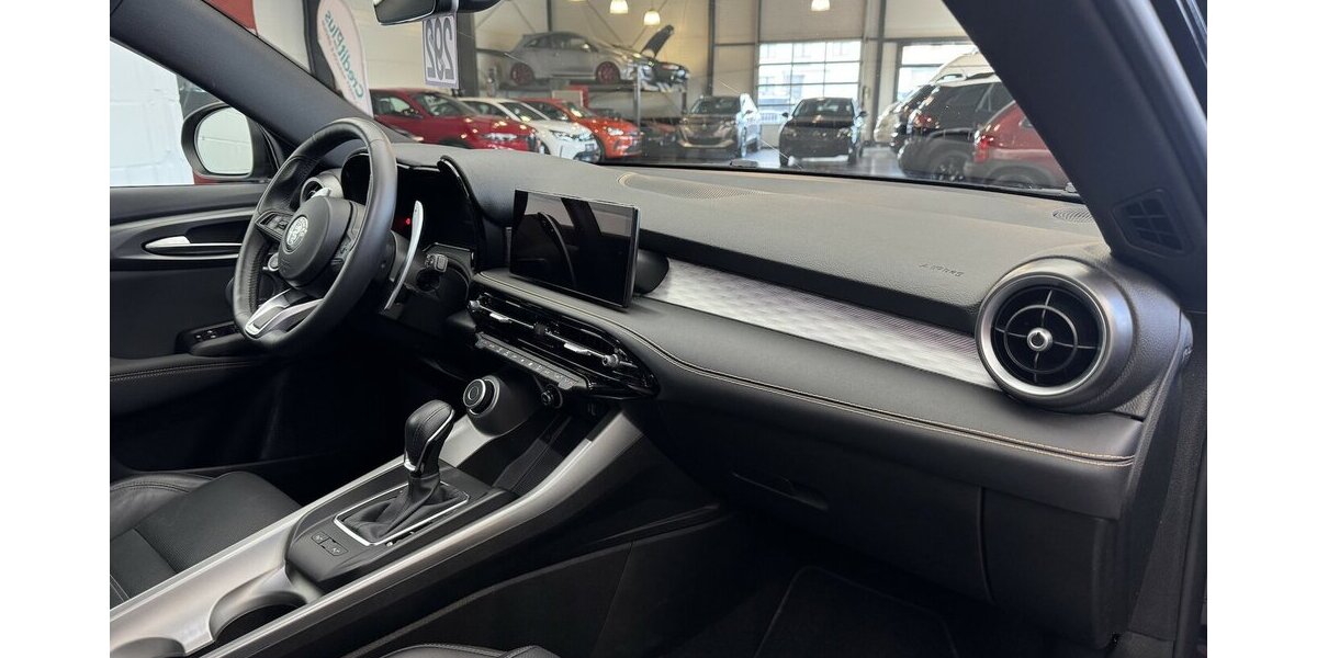 Alfa Romeo Tonale 1.5 VGT Veloce 48 V Hybrid LED 360° CAM 39.100 km 25.980 &euro; Lich 35423