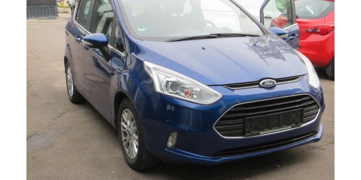 Ford B-Max 26.980 km 10.999 &euro; München 81825