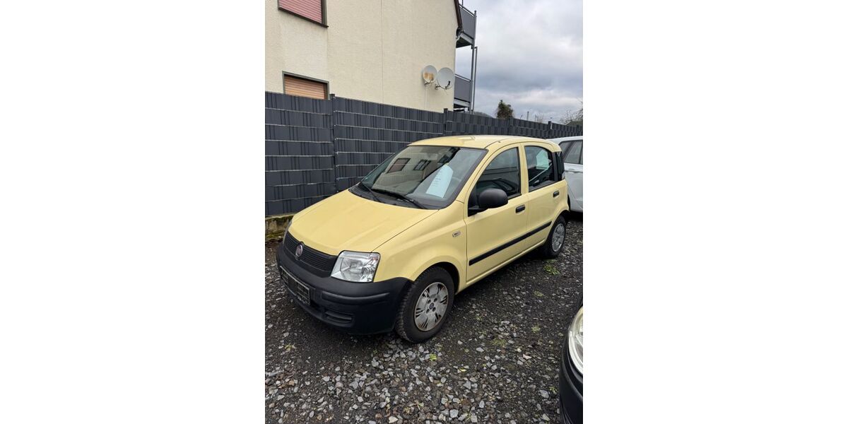 Fiat Panda 180.988 km 1.690 € Bad Hönningen 53557