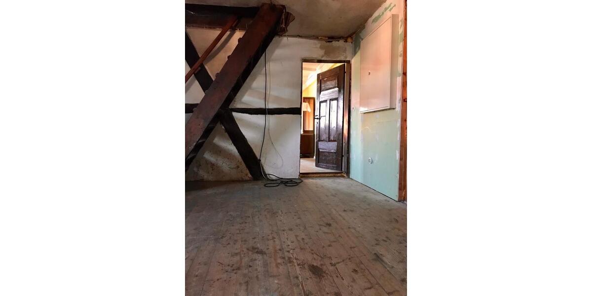 Einfamilienhaus Bad Wildungen - 3 Zimmer, 100 m&sup2;, 25.000&euro; | Angebot:26399810