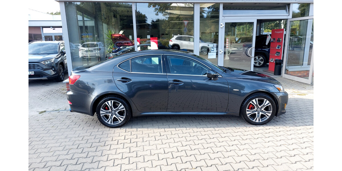 Lexus IS 250 146.137 km 8.000 &euro; Wildau 15745