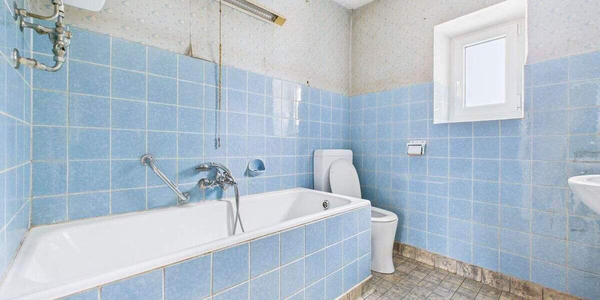 Mehrfamilienhaus, Wohnhaus Augsburg Haunstetten - 9 Zimmer, 219 m&sup2;, 895.000&euro; | Angebot:25736018