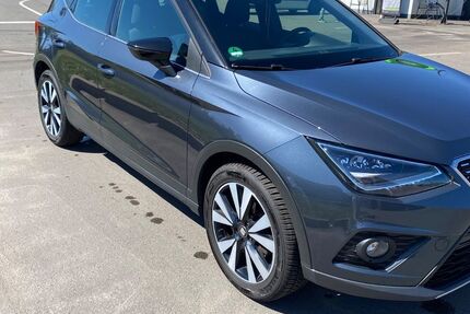 Seat Arona 128.000 km 9.799 &euro; Altlandsberg 15345