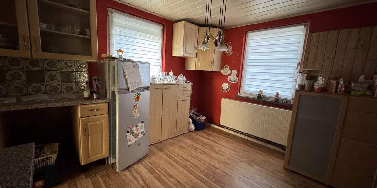 Doppelhaushälfte Grabfeld Rentwertshausen - 9 Zimmer, 120 m&sup2;, 45.000&euro; | Angebot:25770590