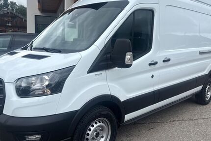 Ford Transit 83.000 km 29.999 &euro; Lenggries 83661