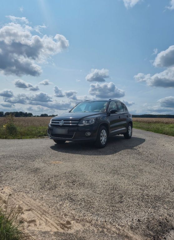 VW Tiguan 185.000 km 11.999 € Willingshausen 34628