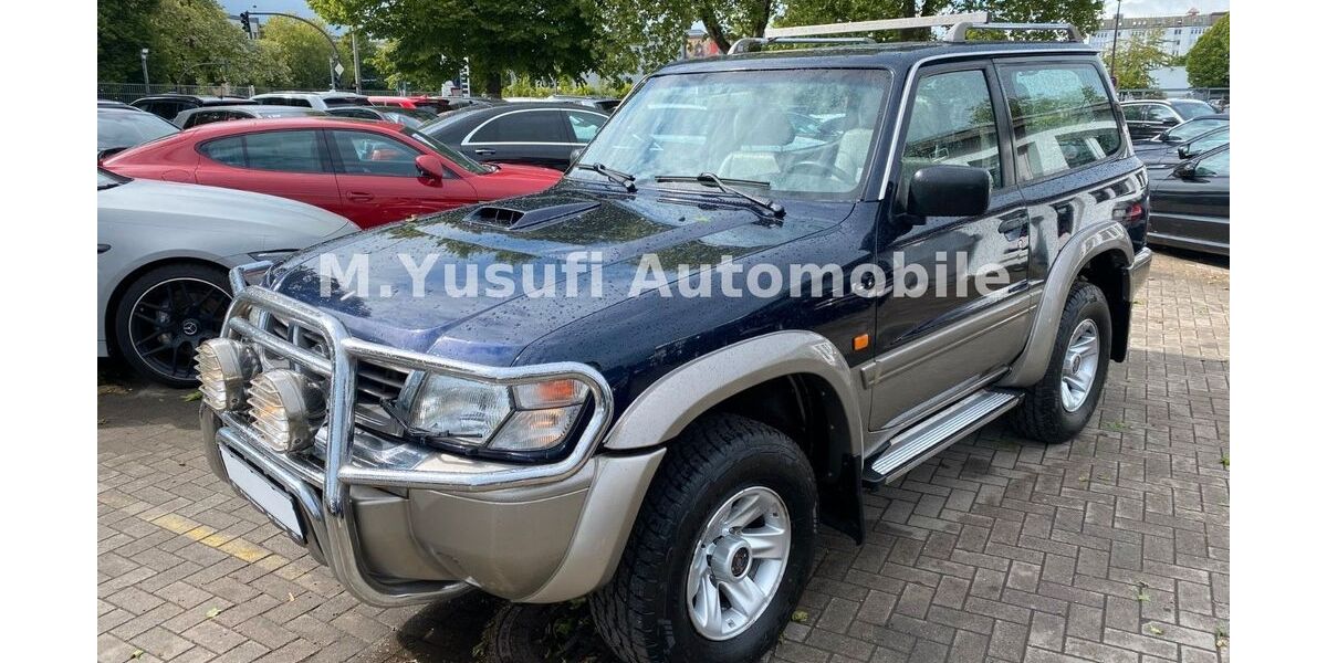 Nissan Patrol 195.301 km 17.990 &euro; Hamburg 22047