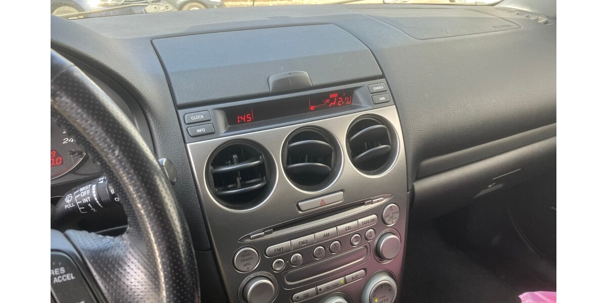 Mazda 6 168.909 km 2.750 € Detmold 32756