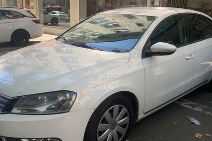 VW Passat 254.200 km 4.990 &euro; Frankfurt am Main 60327