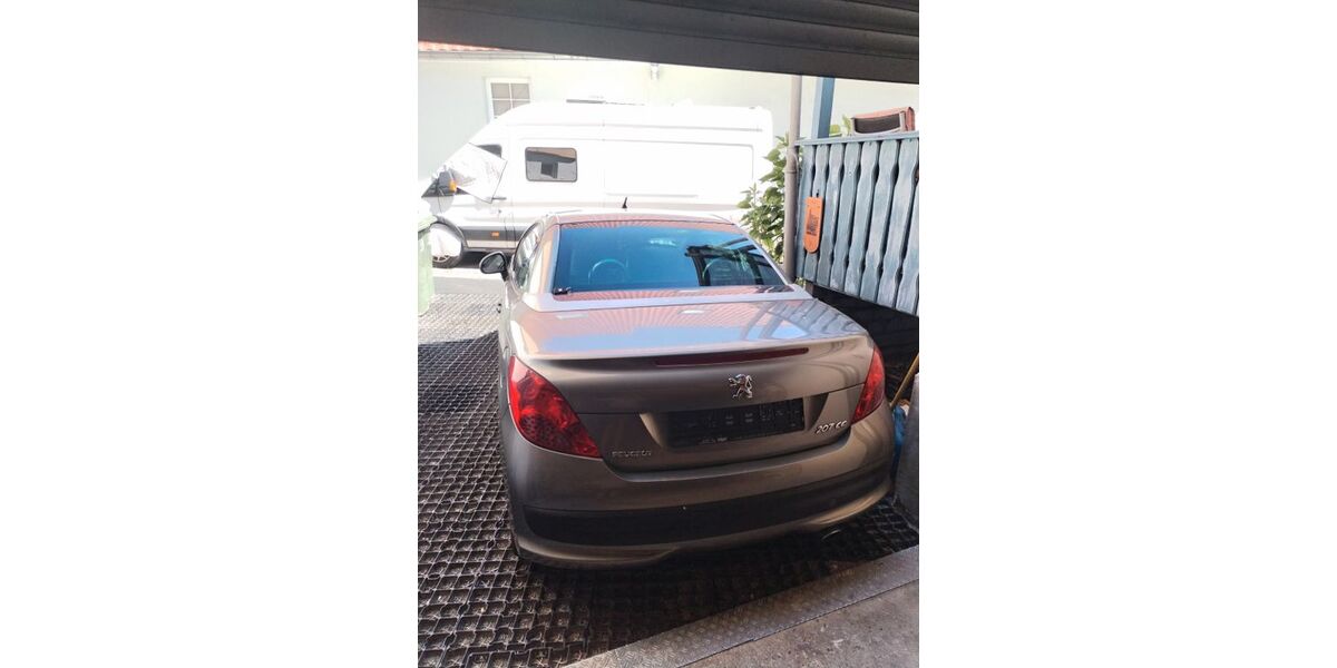 Peugeot 207 116.588 km 2.999 &euro; Königsbach-Stein 75203