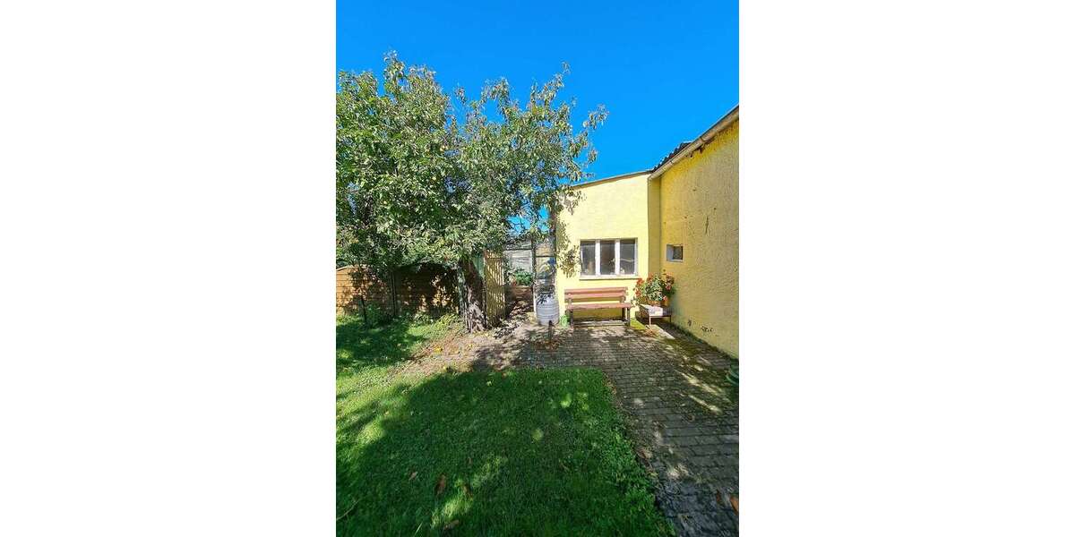 Charmante Hofstelle mit Wohnhaus, Nebengebäuden und großem Garten - Einfamilienhaus Sophienthal Rehfeld | Angebot:22978961
