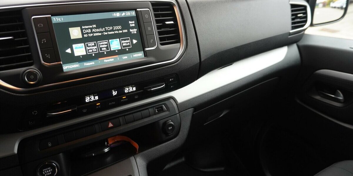 Fiat Scudo MultiCab L3 180 AT/ Vollausstattung 41.498 km 33.915 &euro; Münchenbernsdorf 07589