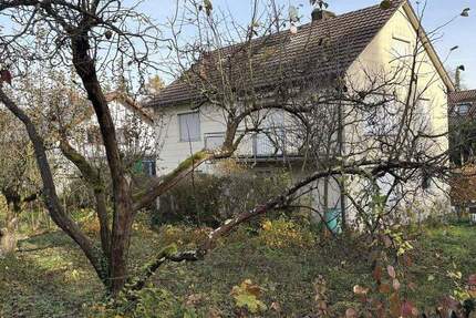 2-Familienhaus (renovierungsbedürftig Bauplatz) Heilbronner Osten 6 zimmer