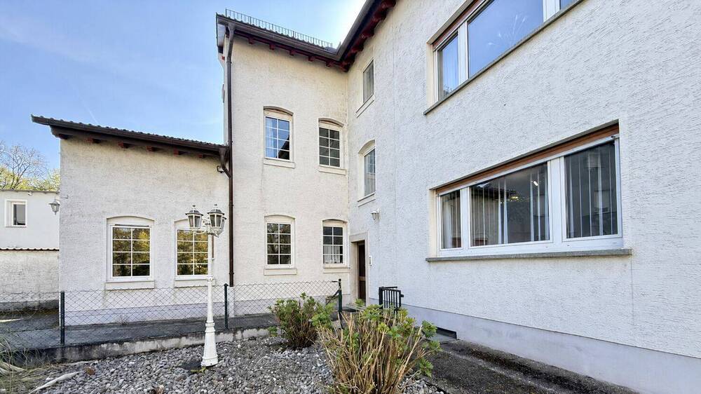Mehrfamilienhaus, Wohnhaus Frankfurt am Main Fechenheim - 8 Zimmer, 226 m&sup2;, 890.000&euro; | Angebot:26804073