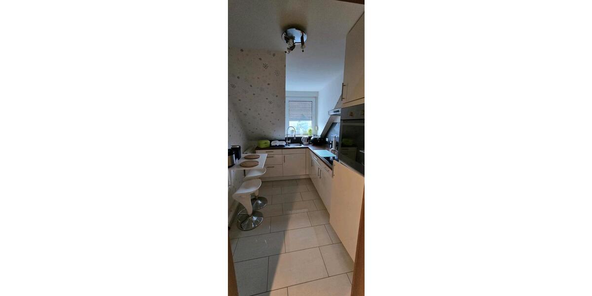 Dachgeschoßwohnung Dinslaken Hiesfeld - 2 Zimmer, 35 m&sup2;, 640&euro; | Angebot:25589825