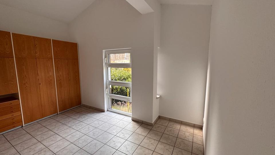 Einfamilienhaus Rangsdorf - 4.5 Zimmer, 110 m&sup2;, 1.800&euro; | Angebot:25292070