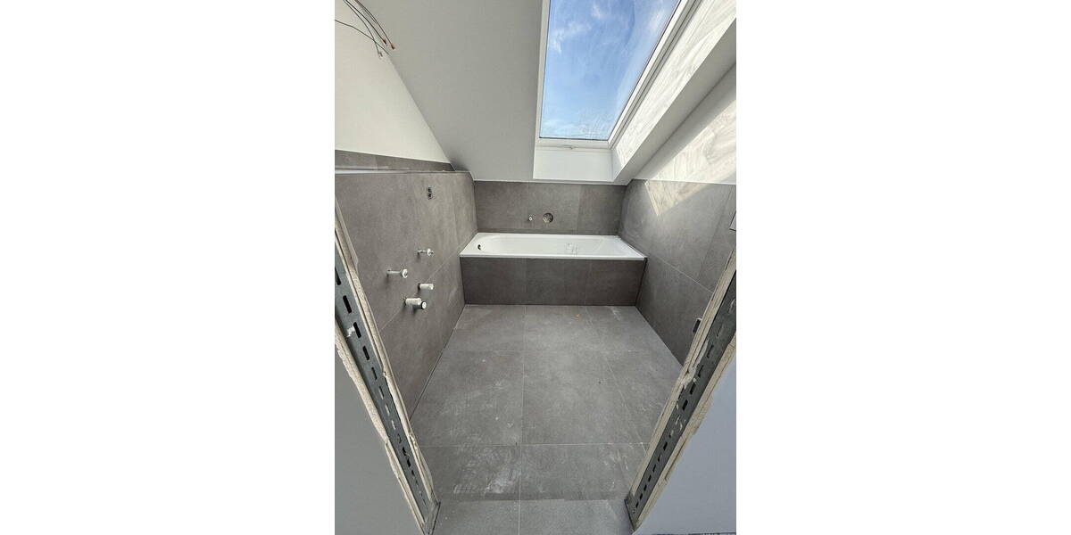 Etagenwohnung Dortmund Lichtendorf - 4 Zimmer, 106 m&sup2;, 1.585&euro; | Angebot:26257547