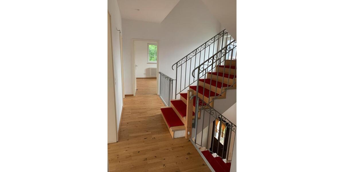 Traumvilla in Neu-UlmHolzschwang 6.5 zimmer