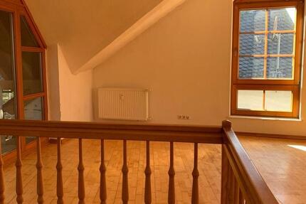 Haus Sohren - 5 Zimmer, 110 m&sup2;, 800&euro; | Angebot:25368601