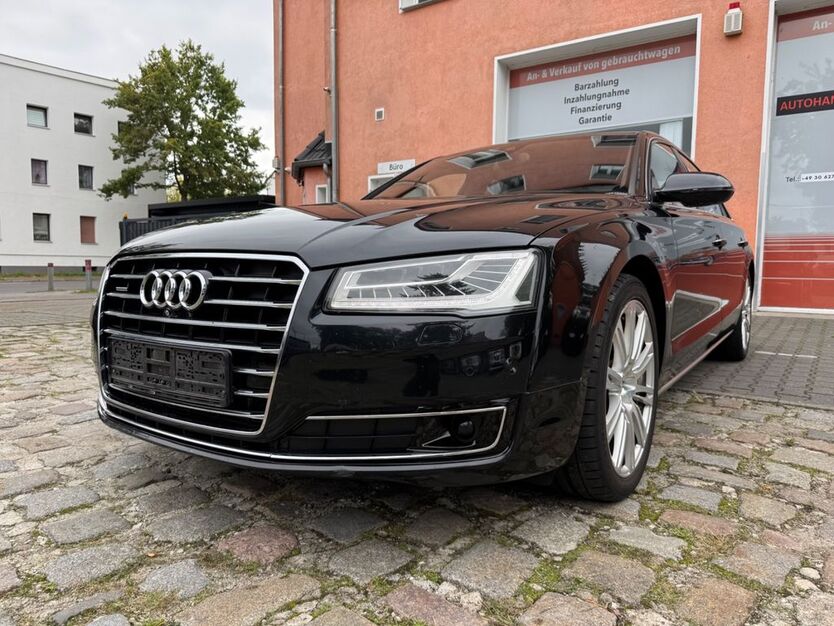 Audi A8 183.266 km 24.999 € Berlin 12351