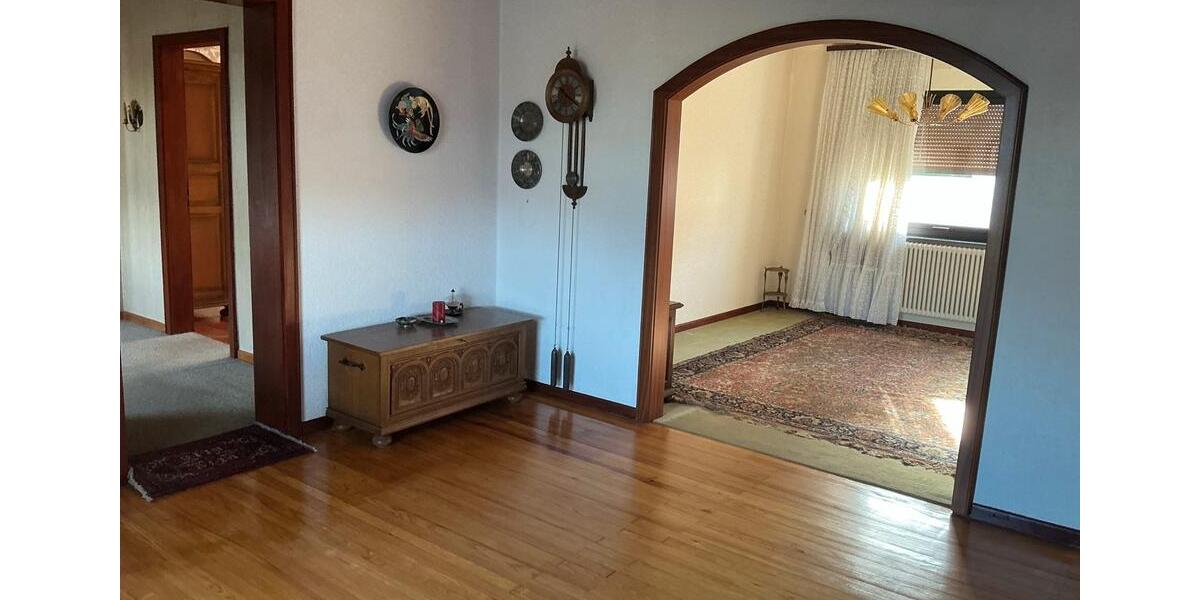 Reihenhaus Püttlingen - 8 Zimmer, 170 m&sup2;, 264.000&euro; | Angebot:25962423