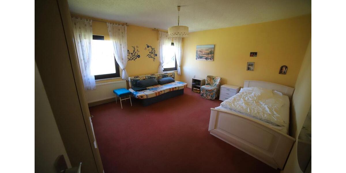 Einfamilienhaus Nettersheim - 7 Zimmer, 178 m&sup2;, 287.000&euro; | Angebot:26919095