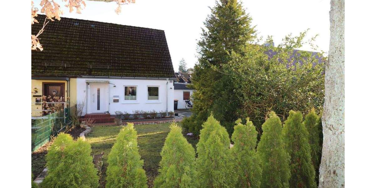 Doppelhaushälfte Wahlstedt - 4 Zimmer, 100 m&sup2;, 345.000&euro; | Angebot:25726000