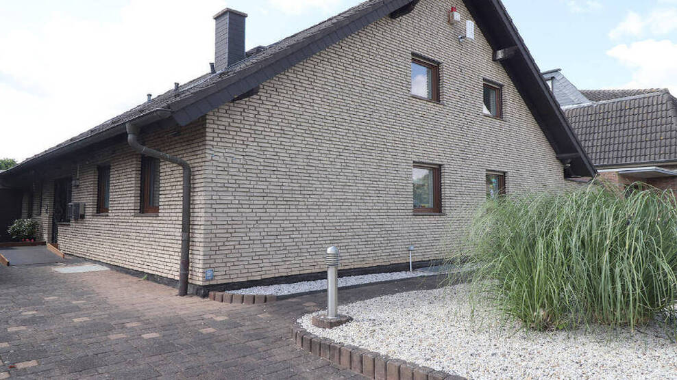 Stilvoll sanierte 3-Zimmer-Wohnung mit Balkon in Nörvenich-Pingsheim (CA 4884)