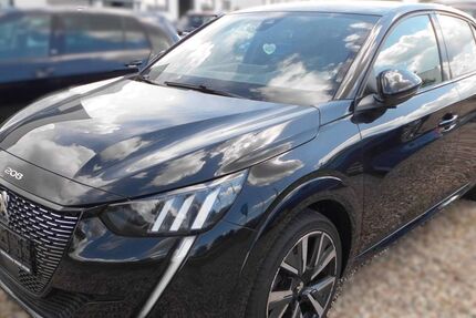 Peugeot 208 78.594 km 12.190 &euro; Wolfsburg 38448