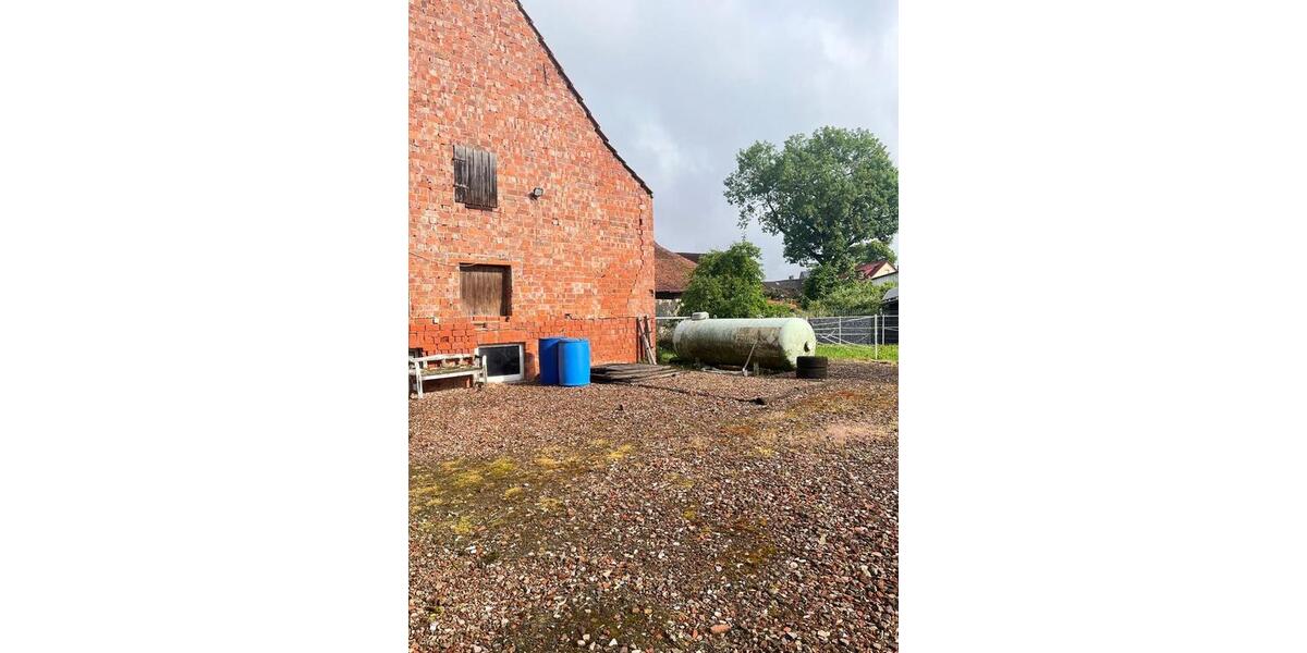 Bauernhaus, Landhaus Schenklengsfeld - 6 Zimmer, 156 m&sup2;, 120.000&euro; | Angebot:26857849