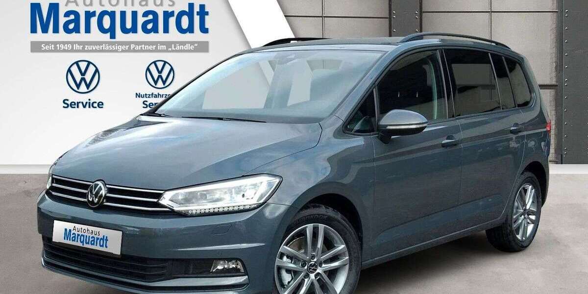 VW Touran 2.800 km 37.990 &euro; Stuttgart-Zuffenhausen 70437