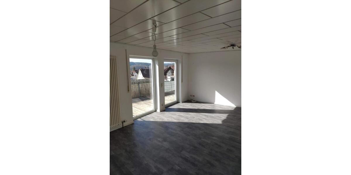Etagenwohnung Meßstetten - 3.5 Zimmer, 103 m&sup2;, 800&euro; | Angebot:24717635