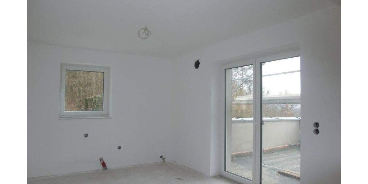 Etagenwohnung Bad Bocklet - 3 Zimmer, 94 m&sup2;, 930&euro; | Angebot:26433491