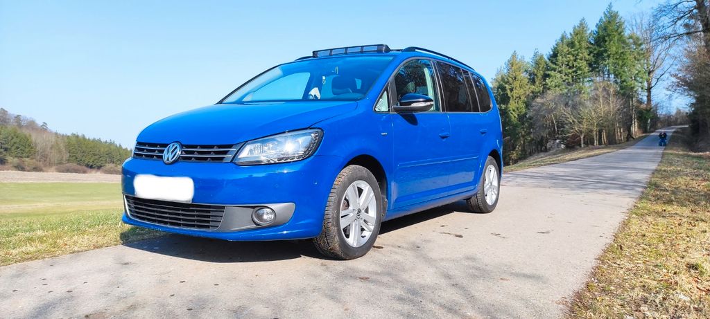VW Touran 302.000 km 4.000 &euro; Dombuhl 91601