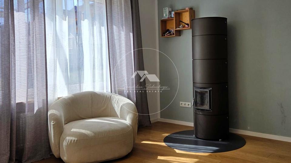 Doppelhaushälfte Parsberg - 6 Zimmer, 140 m&sup2;, 1.800&euro; | Angebot:26141182