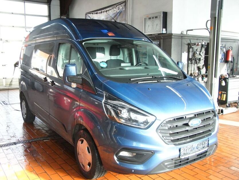 Transit Custom