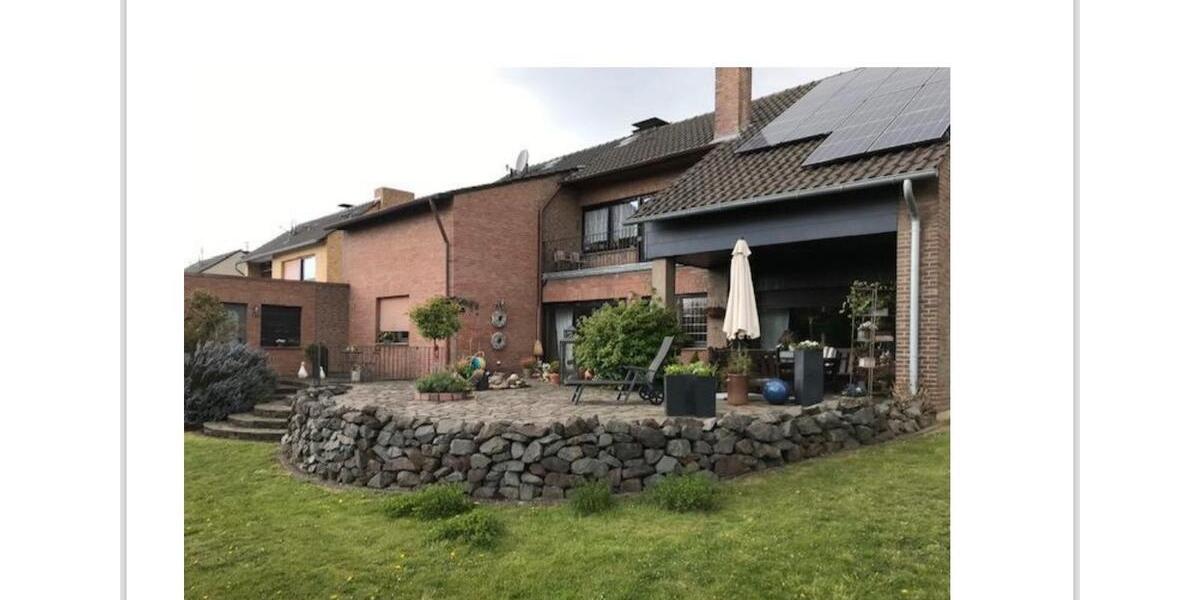 Mehrfamilienhaus, Wohnhaus Mönchengladbach West - 9 Zimmer, 300 m&sup2;, 585.000&euro; | Angebot:24981452