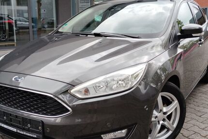 Ford Focus 95.000 km 6.900 &euro; Gütersloh 33334