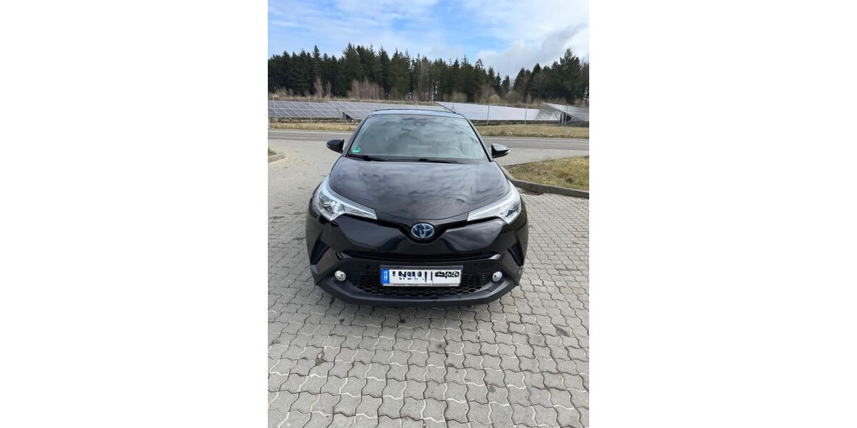 Toyota C-HR 57.000 km 17.500 &euro; Villingen-Schwenningen 78054