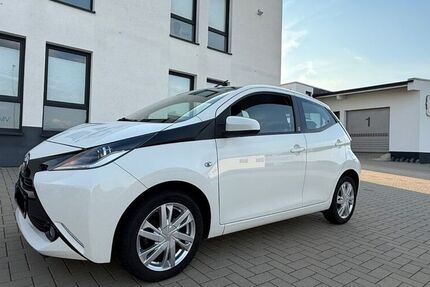Toyota Aygo (X)